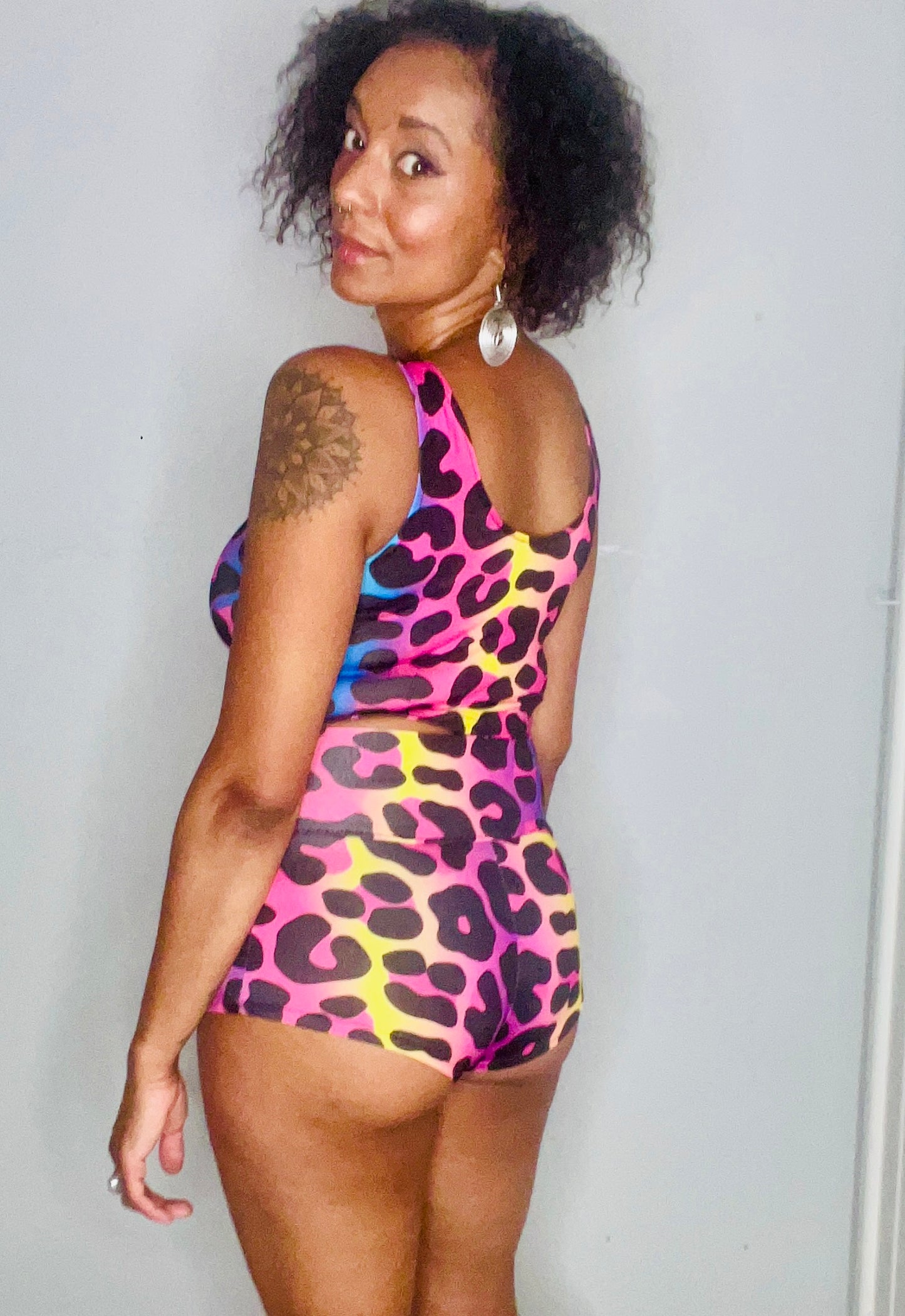 High/Low Shorts - Wild