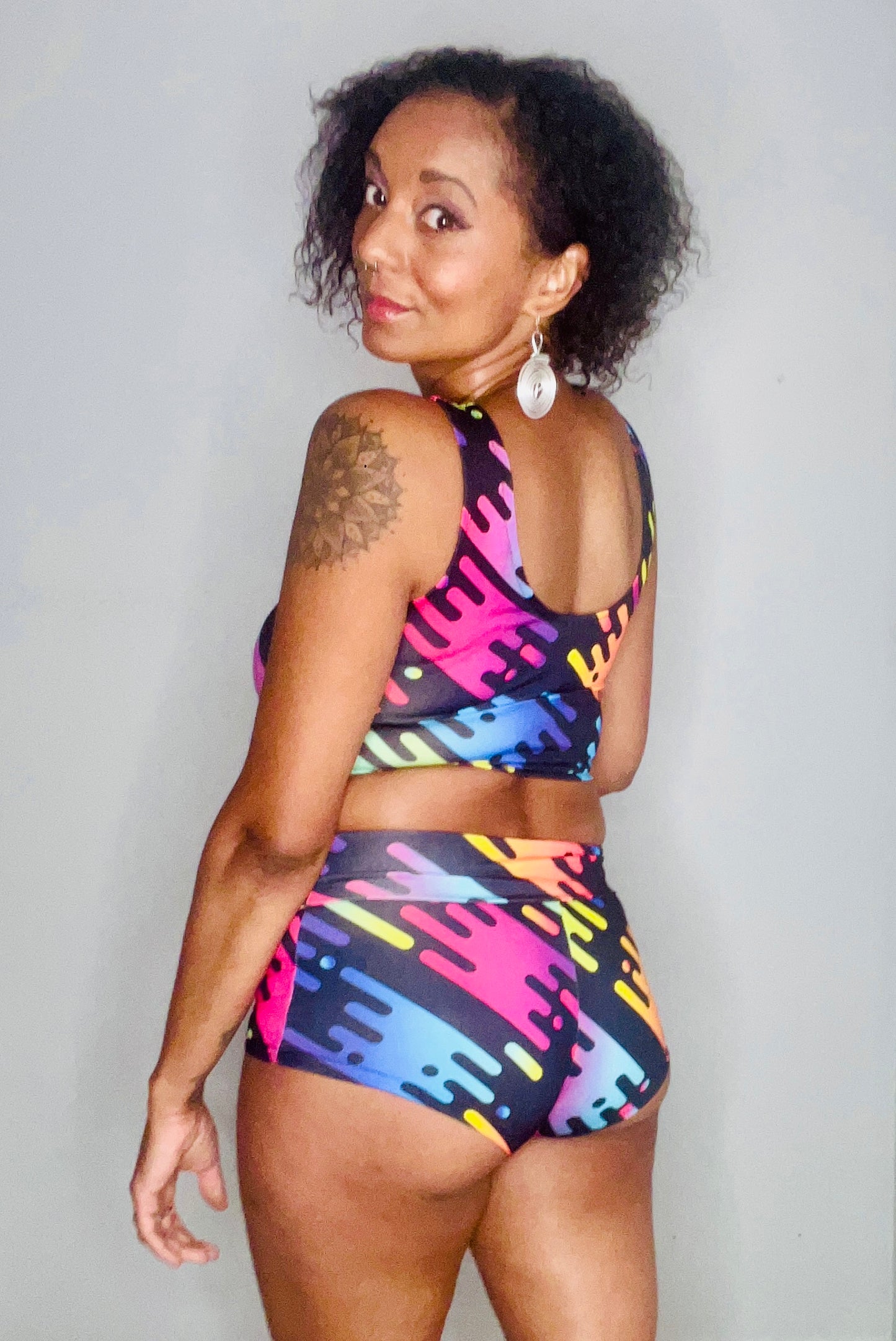 High/Low Shorts - Pop